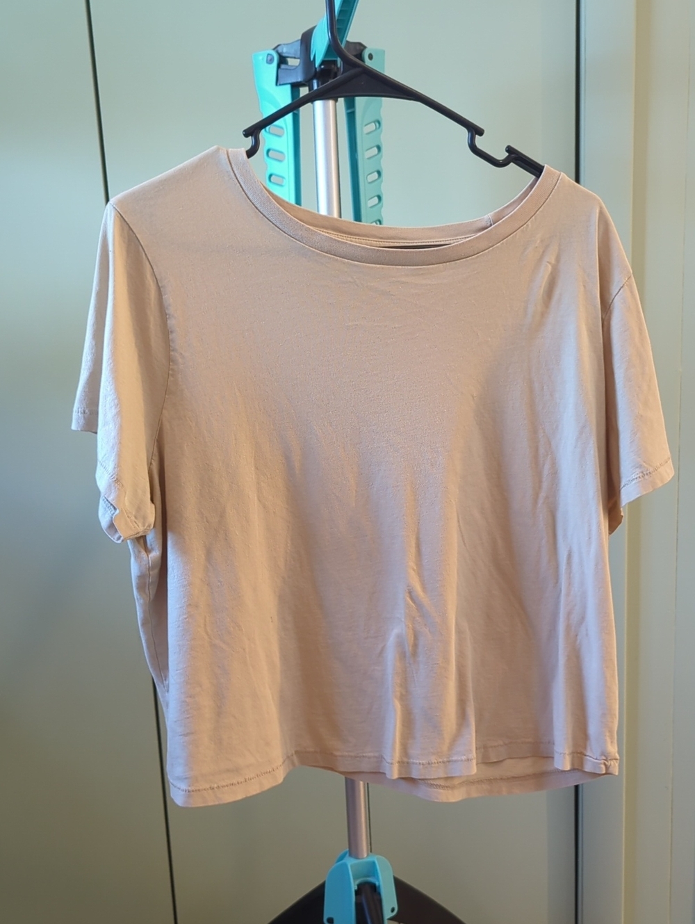 Universal Thread Women's Short-Sleeve Tee - Light Beige